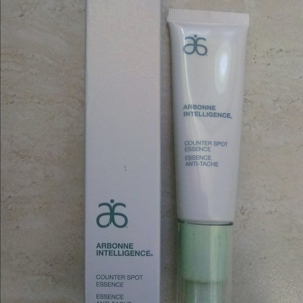 Arbonne Counter Spot Essence